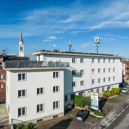 Hotel Mary