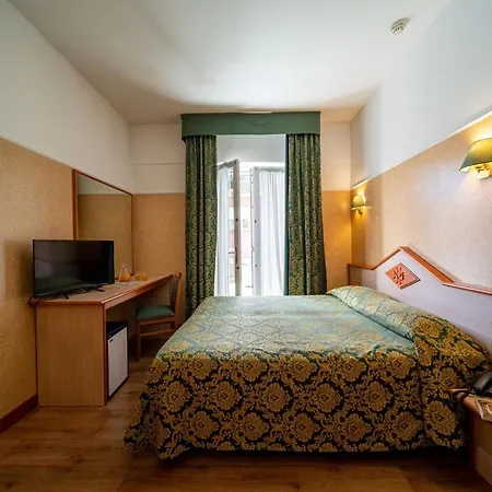 Hotel Mary