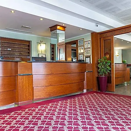 Mary Hotel 3*